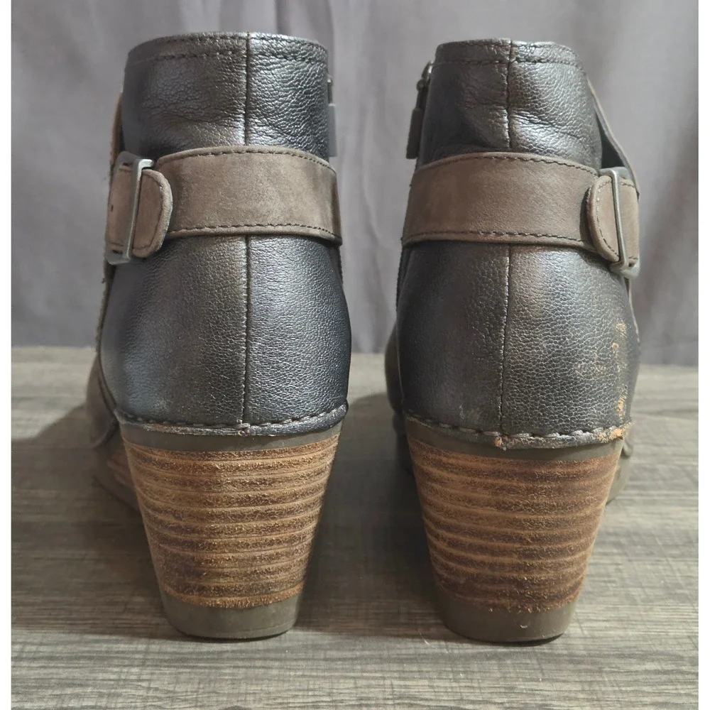 Dansko Shirley Leather Ankle Wedge Boots Womens Size 39 US 9 Gray